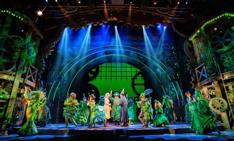 wiked play|what theatre is wicked playing in.